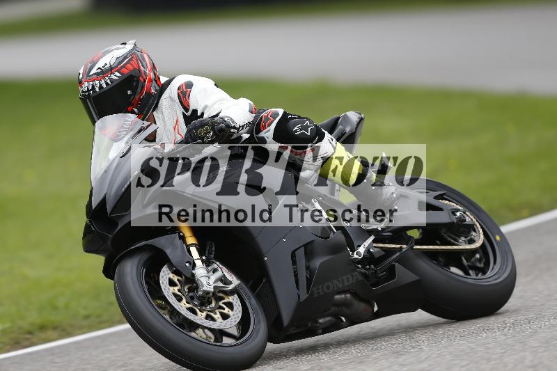 Archiv-2025/50 08.09.2025 PROMAX ADR/unklar